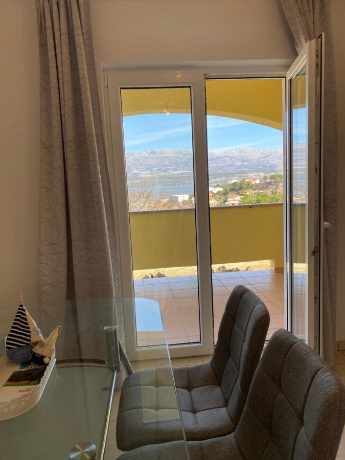 Apartments Mikecin Novigrad (Dalmatia) Exterior foto