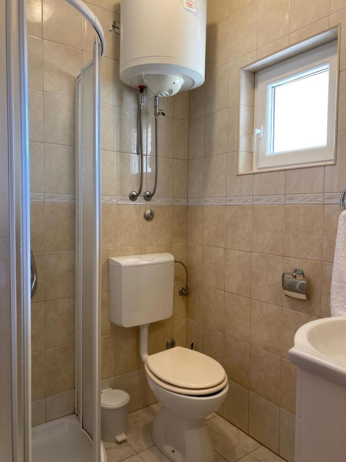 Apartments Mikecin Novigrad (Dalmatia) Exterior foto
